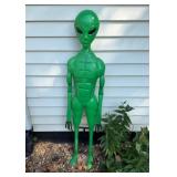 Green Alien Metal Sculptureï¿½63ï¿½ tall