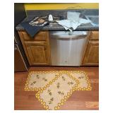 Bee-Themed Kitchen Decor Setï¿½47ï¿½17