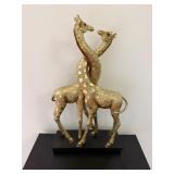 Gold-Toned Giraffe Sculptureï¿½9.5ï¿½17