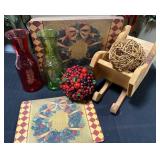 Christmas-Inspired Decor Set with Pimpernel Placem