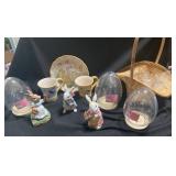 Easter-Themed Decor with Figurines and Accessories