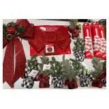 Holiday Bows and Trees