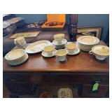 Theodore Haviland 'Clinton' Porcelain Dinnerware