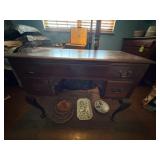 Trutype Solid Mahogany Desk with Queen Anne Legs