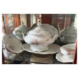 Johann Haviland Bavaria Floral Porcelain Dinnerwar