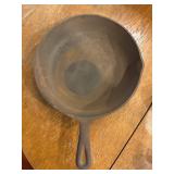 Cast Iron Skillet No. 7, 10.5-Inch