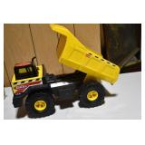 Tonka Dump Truck 354