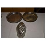 Aluminum Grape Bunch Mold & Pie Pans