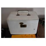 Vtg Congress Luggage Makeup Train Case