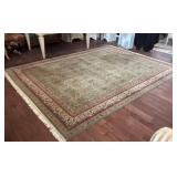 Area Carpet with Green Floral Pattern, 12´ x 9´