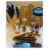 Kitchenware Set with Cuisinart Boards and Knives