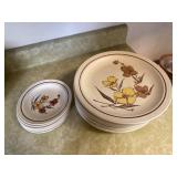 Homer Laughlin 1977 Floral Plates and Saucers
