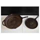 Lodge No 5 10' Skillet & 8' Flat Skillet