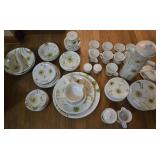 71-Piece Floral Porcelain Dinnerware Set