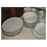 Noritake China Elegance 5581 Dinnerware Set