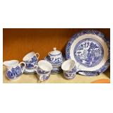 Royal Cuthbertson Blue Willow China Set