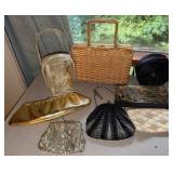 7 Vintage Handbags and Purses