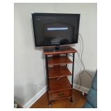 Samsung 32" TV and Shelf