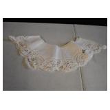 Vtg Women's Lace Collar