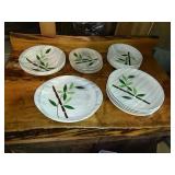 22 pcs Stetson China 'Tahiti' Pattern Dishes