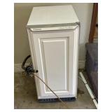 Scotsman Automatic Ice Machine Model DCE33PA-1SSD