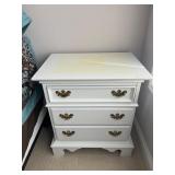 Two Vtg Lexington 3-Drawer Nightstands 24ï¿½x17ï¿½x26.