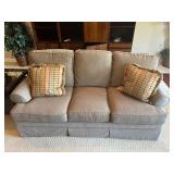 King Hickory Sofa with Cushions 76ï¿½x35ï¿½x34.5ï¿½