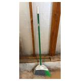 Libman Broom with Dustpan