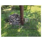 Vtg Metal Fence Sectionsï¿½102ï¿½33