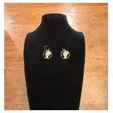 Vtg. ï¿½Mercuryï¿½ Dime Pendant Earrings