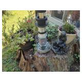 Lighthouse, 2 Plants, Figurine