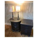 2 Side Tables & 2 Table Lamps