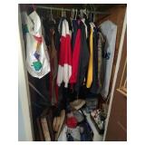 Contents of Utility Closet - Read Details