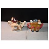 Pair of Small Teapots