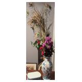 Chinese Blue & White Vase & Pedestal