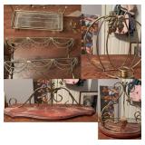 Metal & Wood Wall Décor Items