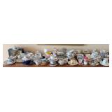 Miniature Teacups & Saucers Set