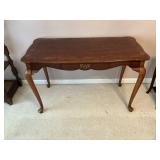 Cherry Banded Queen Ann Sofa Table