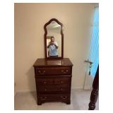 Pine 4-Drawer Dresser with Mirror