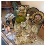 Decorative Collectibles