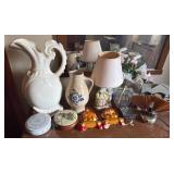 Decorative Items Lot