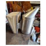 New Bee Smoker