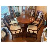 Wood Dining Table w/Leaf and 6 Chairs