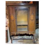 Thomasville Chair Company Wood China Cabinet