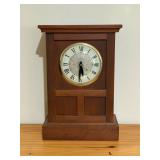 Vtg Shaker Style Mantel Clock10x5x15
