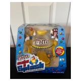 M&M