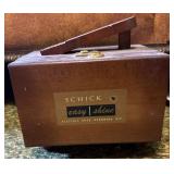 Schick Easy Shine Shoe Kit