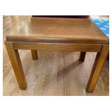 Rectangular Oak Side Table w/Straight Legs