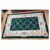 Green Floral Area Rug w/Faux Lattice Pattern
