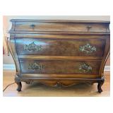 Karges Bombe Chest of Drawers